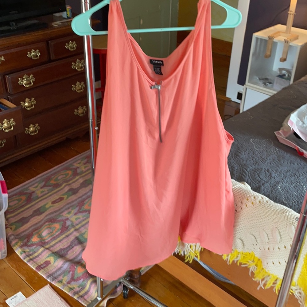 Sleeveless chiffon top